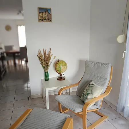 Le Des Premontres Apartment *